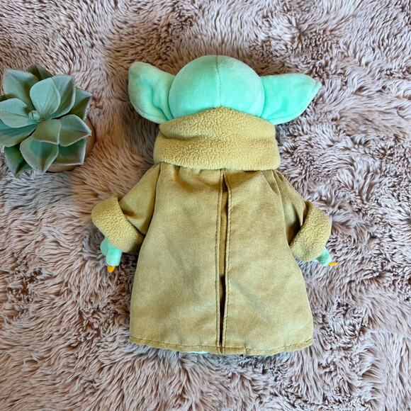 Disney Star Wars The Child (Baby Yoda) The Mandalorian Stuffed Animal - Picture 11 of 13